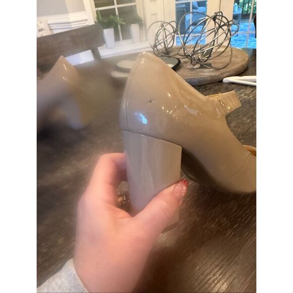 Liz Claiborne Savannah Cream Patent Block Heel Mary Janes sz 11W NWOT - Picture 5 of 6